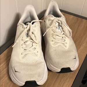 Men’s Hoka Arahi 7